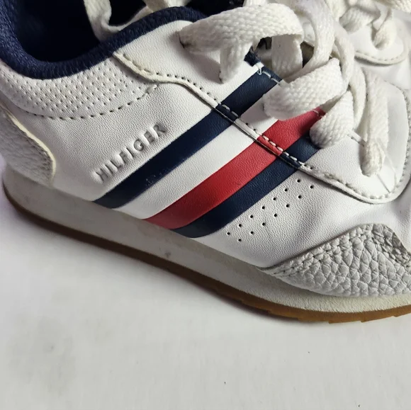 Tommy Hilfiger Kids White and Navy Sneakers with Red Accent - Picture 4 of 5